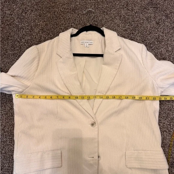 And Now This Women's Corduroy Cream Color 2 Button Blazer With Pockets Size XL - Picture 10 of 12